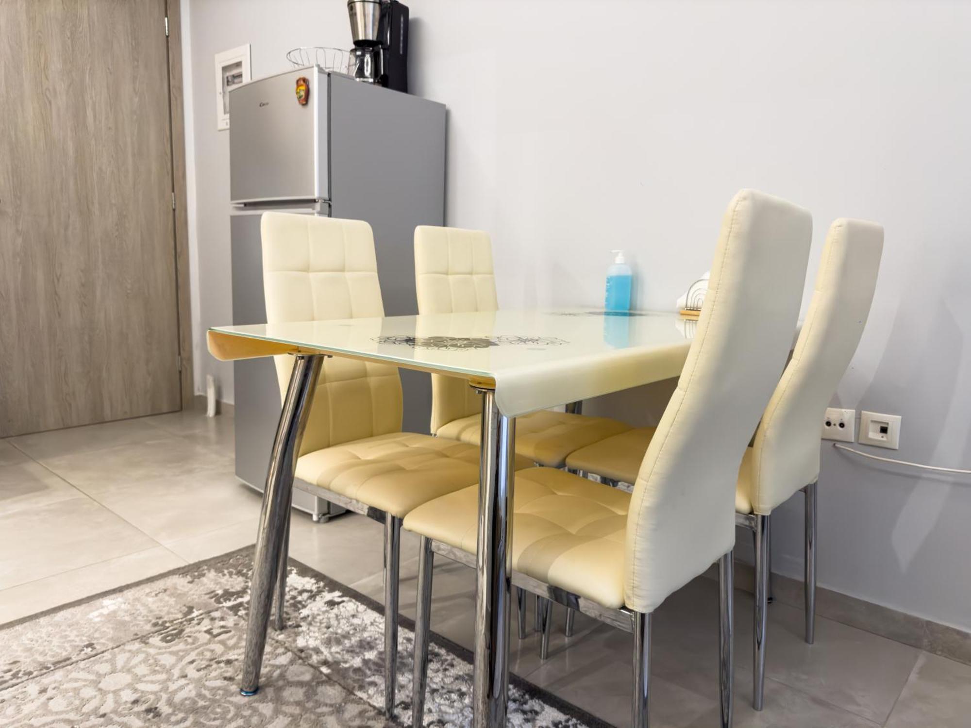 Contemporary & Spacious Renovated Apartment, Dt Syntagma, /Touristic Area Aten Exteriör bild