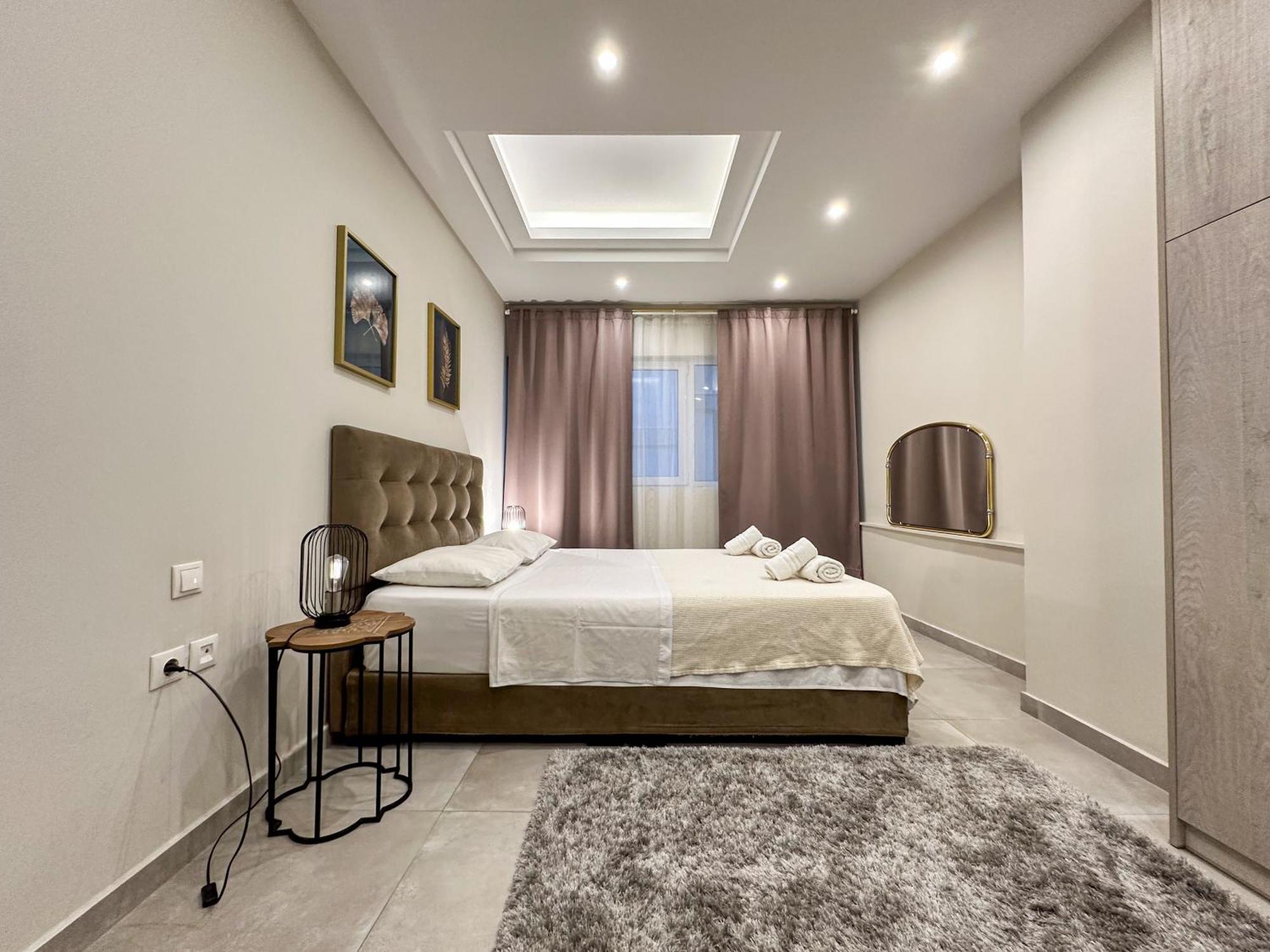 Contemporary & Spacious Renovated Apartment, Dt Syntagma, /Touristic Area Aten Exteriör bild